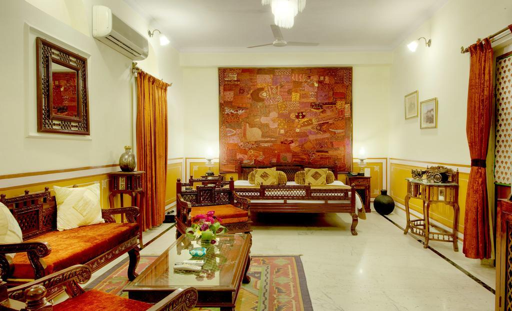 Hari Mahal Palace By Pachar Group Džajpur Exteriér fotografie